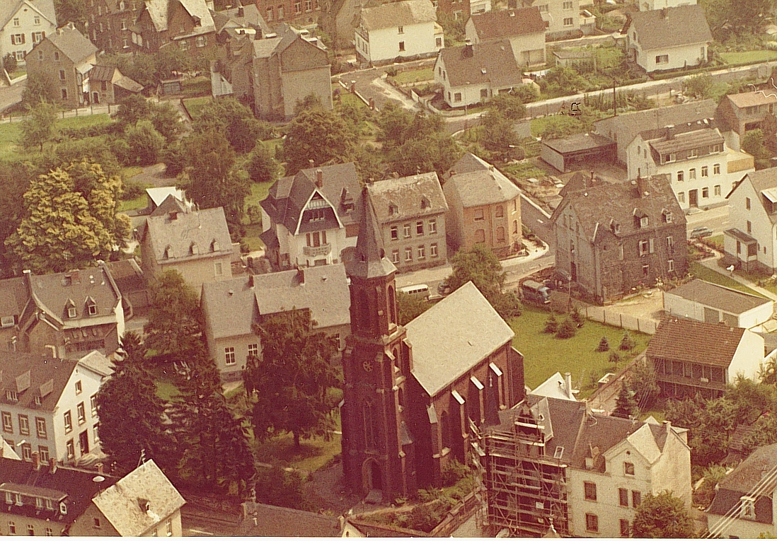 1a) Luftbildaufnahme Montabaur