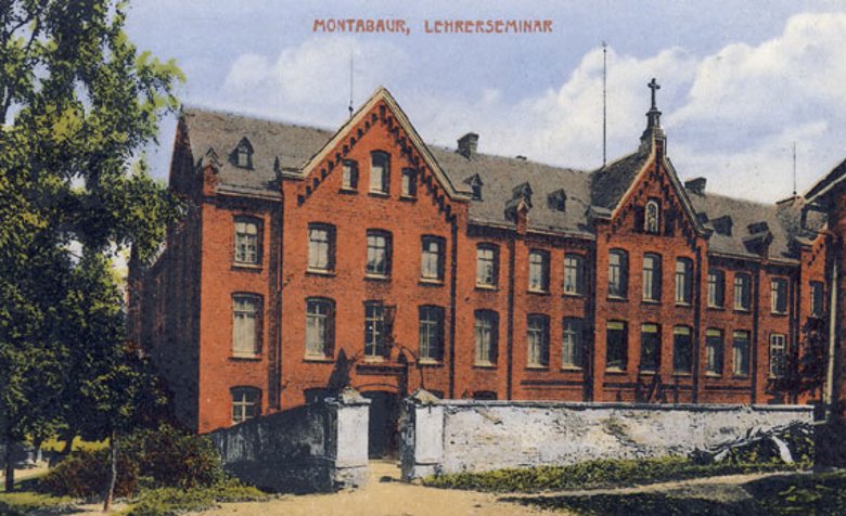 Das Lehrerseminar zu Montabaur auf einem Foto aus der der Zeit um 1915