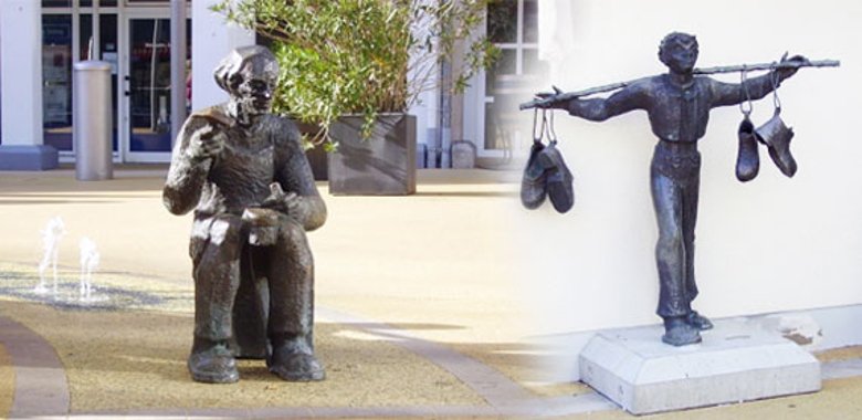 Schusterjungenfigur auf dem Konrad-Adenauer-Platz