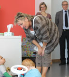 Familienministerin Irene Alt besucht Kindertagesstätte Himmelfeld