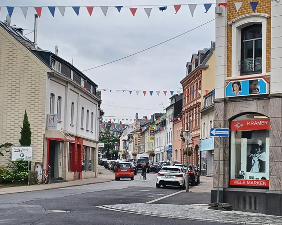 Außenaufnahme eines Teils der Bahnhofstraße Montabaur